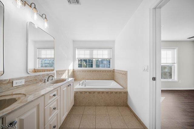 114 George Russell Way, Clifton City, NJ 07013