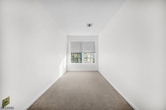 114 George Russell Way, Clifton City, NJ 07013