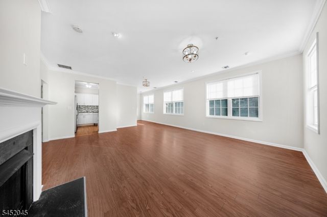 114 George Russell Way, Clifton City, NJ 07013