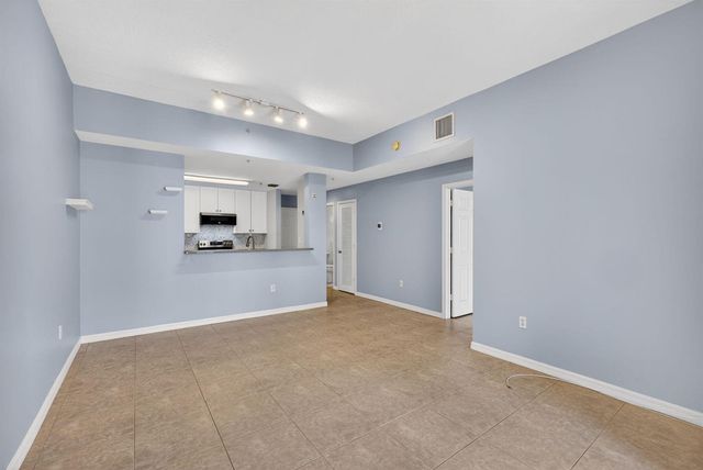 1203 Town Center Drive Drive 308, Jupiter, FL 33458