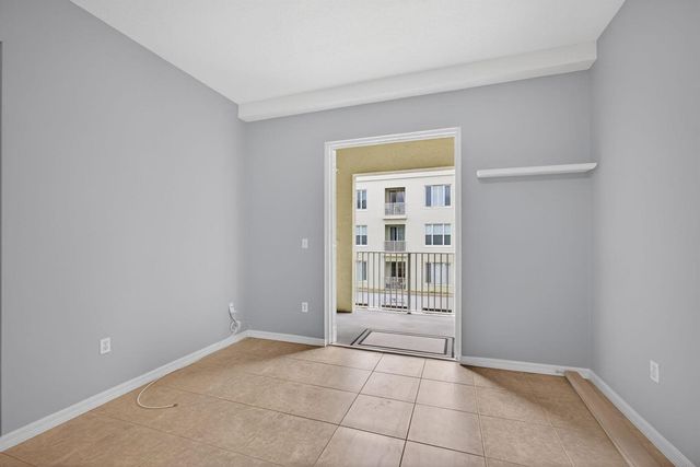 1203 Town Center Drive Drive 308, Jupiter, FL 33458