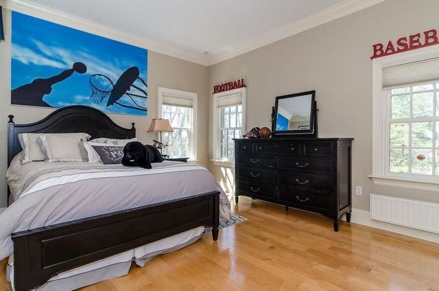 56 Sears Rd, Southborough, MA 01772