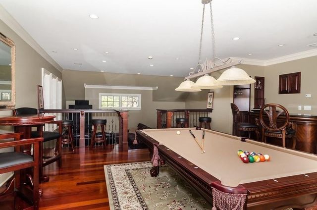 56 Sears Rd, Southborough, MA 01772