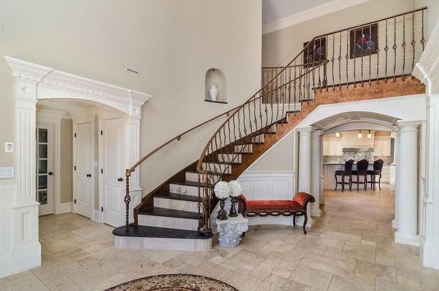 56 Sears Rd, Southborough, MA 01772