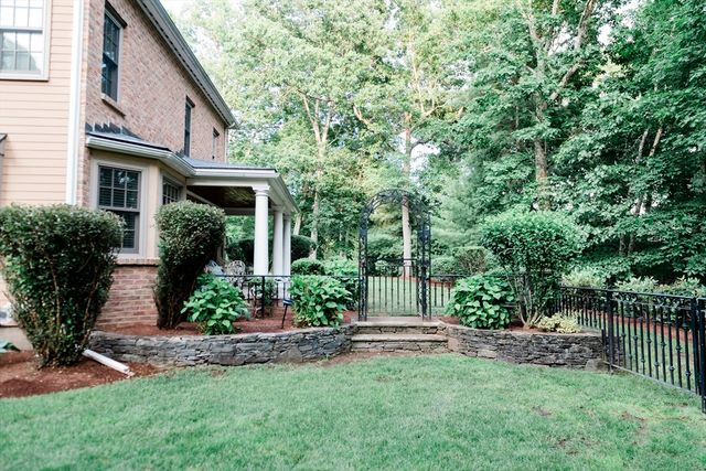 56 Sears Rd, Southborough, MA 01772