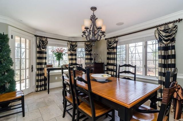 56 Sears Rd, Southborough, MA 01772