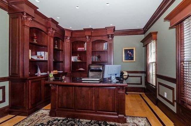 56 Sears Rd, Southborough, MA 01772