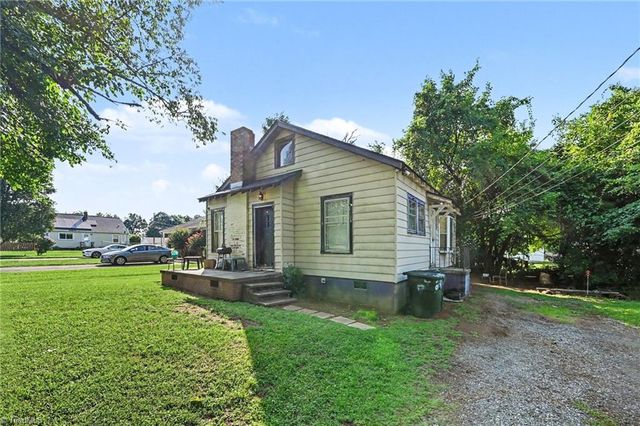 2312 Moran Street, Burlington, NC 27215