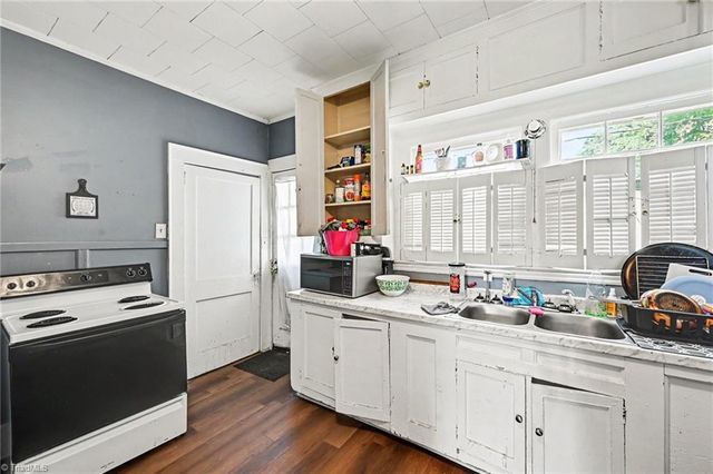 2312 Moran Street, Burlington, NC 27215