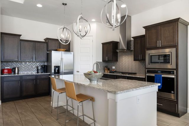 7046 Crystal Drive NE, Rio Rancho, NM 87144