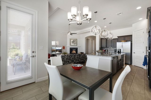7046 Crystal Drive NE, Rio Rancho, NM 87144
