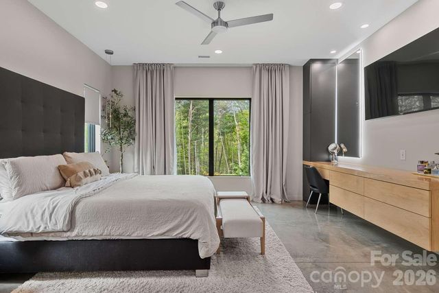 444 Starnes Circle Drive, Taylorsville, NC 28681