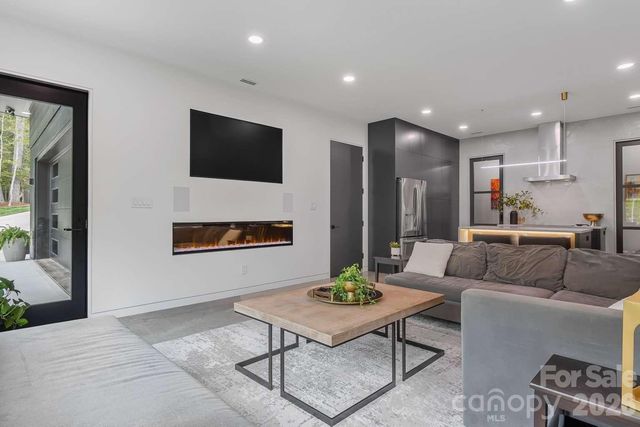 444 Starnes Circle Drive, Taylorsville, NC 28681