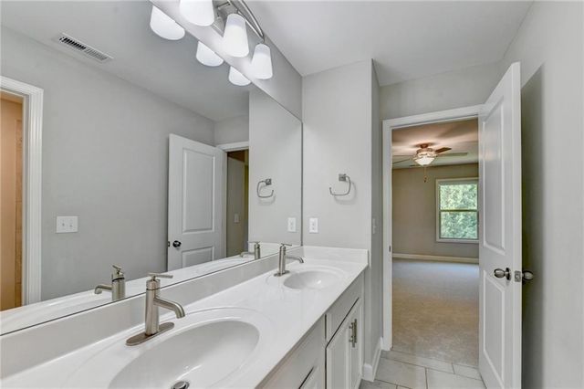 6060 Ashborough Park, Cumming, GA 30040