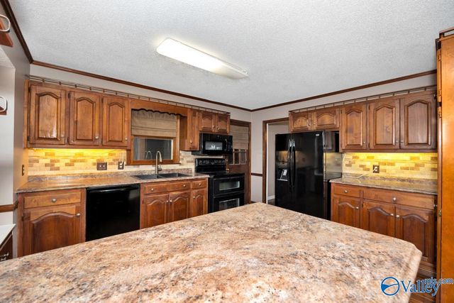 2425 Gaboury Lane NE, Huntsville, AL 35811