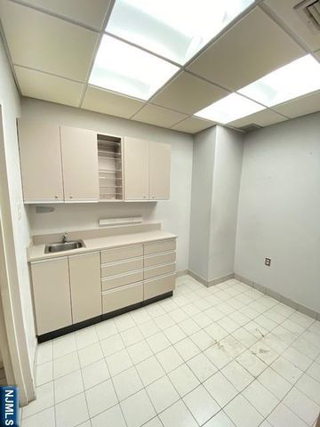 7400 Bergenline Avenue, North Bergen, NJ 07047