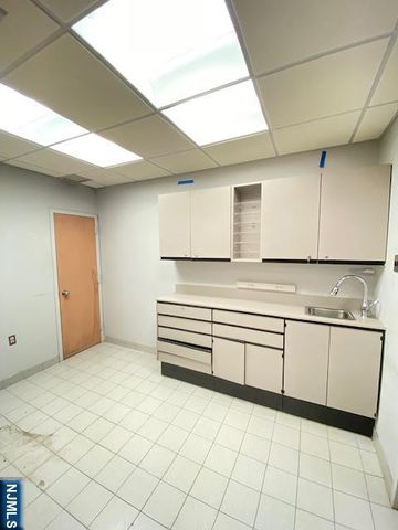 7400 Bergenline Avenue, North Bergen, NJ 07047