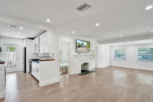 1524 SE 1st Street, Fort Lauderdale, FL 33301