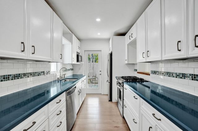 1524 SE 1st Street, Fort Lauderdale, FL 33301