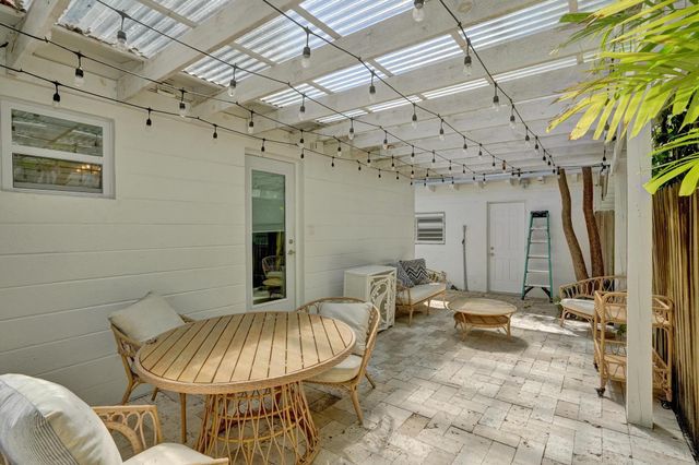 1524 SE 1st Street, Fort Lauderdale, FL 33301