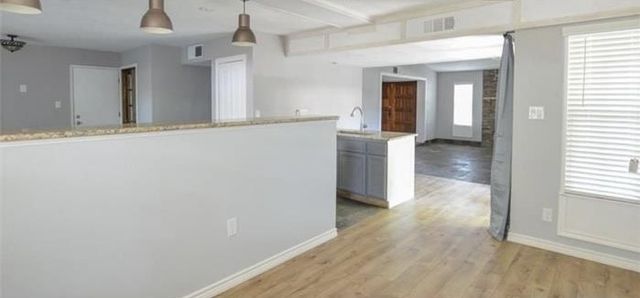 2405 Choctaw Drive, Plano, TX 75093