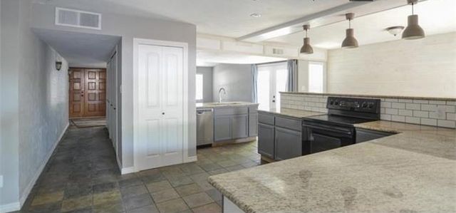 2405 Choctaw Drive, Plano, TX 75093