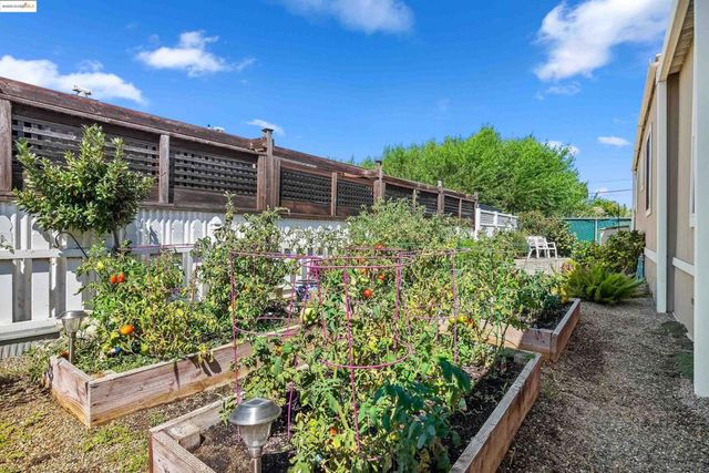 3605 Hawthorne Dr, Bethel Island, CA 94511