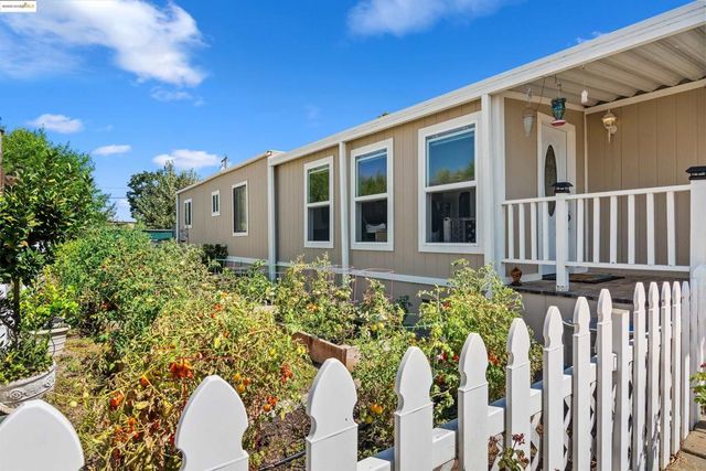 3605 Hawthorne Dr, Bethel Island, CA 94511