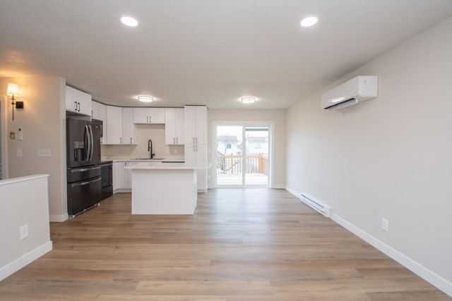 1824 56th Avenue S, Fargo, ND 58104