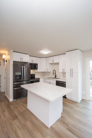 1824 56th Avenue S, Fargo, ND 58104