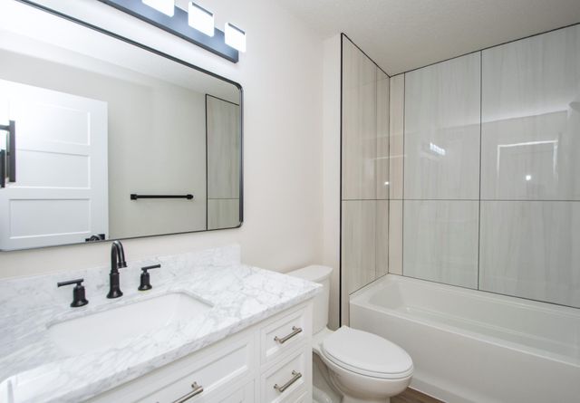 1824 56th Avenue S, Fargo, ND 58104