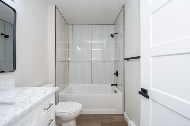 1824 56th Avenue S, Fargo, ND 58104