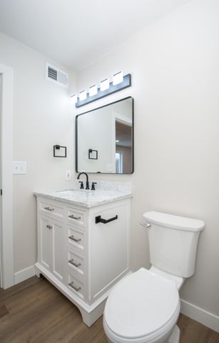 1824 56th Avenue S, Fargo, ND 58104