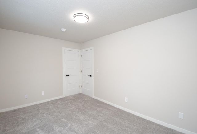 1824 56th Avenue S, Fargo, ND 58104