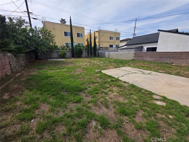 2321 N Naomi Street, Burbank, CA 91504