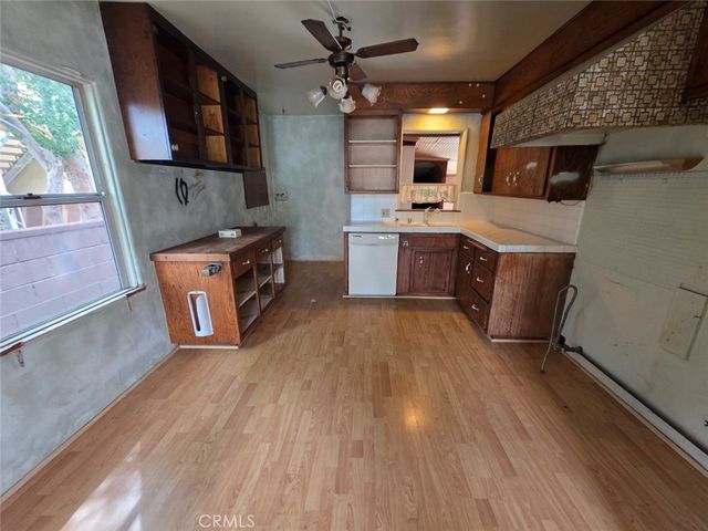 2321 N Naomi Street, Burbank, CA 91504