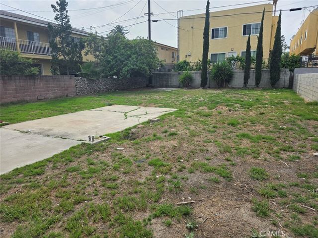 2321 N Naomi Street, Burbank, CA 91504