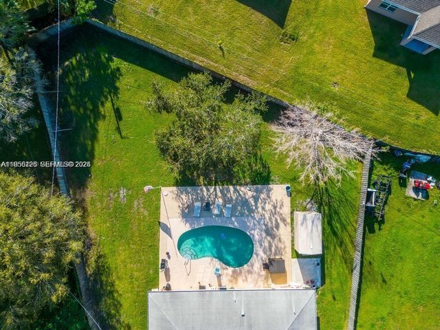 714 NE Lanfair St, Port St. Lucie, FL 34983