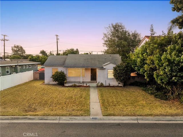 9008 Paramount Boulevard, Downey, CA 90240