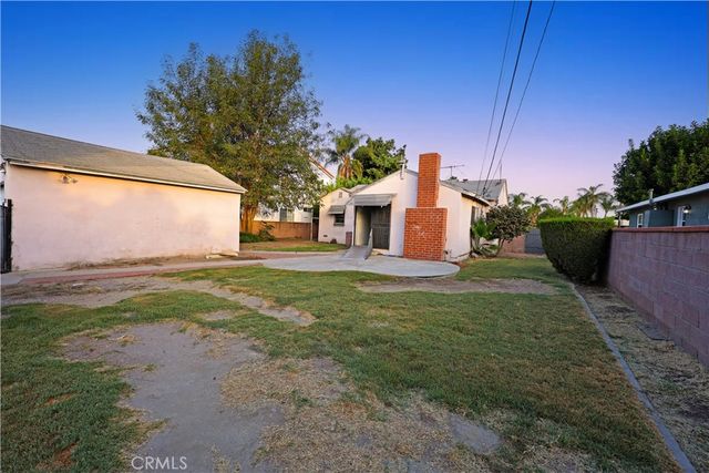9008 Paramount Boulevard, Downey, CA 90240