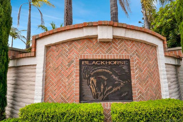 9756 Keeneland Row, La Jolla, CA 92037