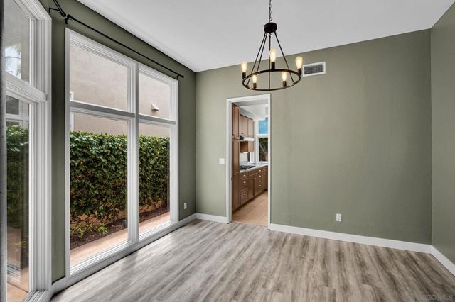 9756 Keeneland Row, La Jolla, CA 92037