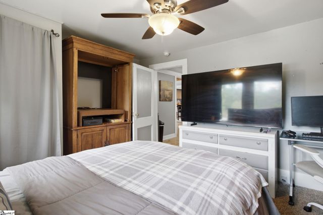 1706 Highway 11, Landrum, SC 29356