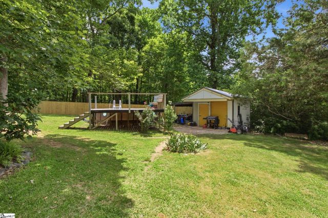 1706 Highway 11, Landrum, SC 29356