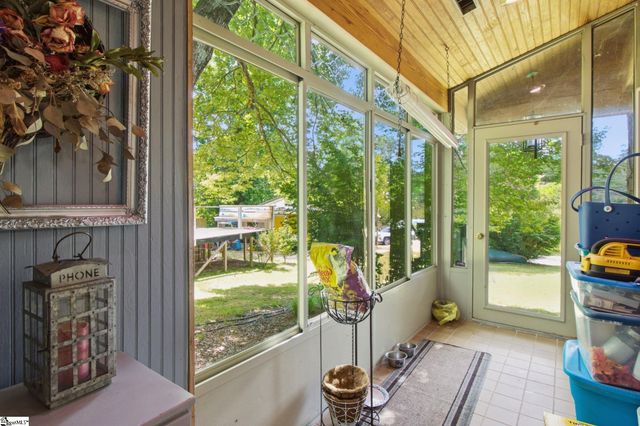 1706 Highway 11, Landrum, SC 29356