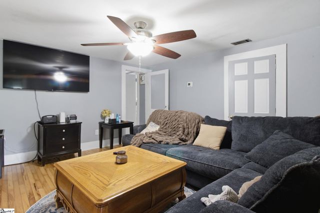 1706 Highway 11, Landrum, SC 29356
