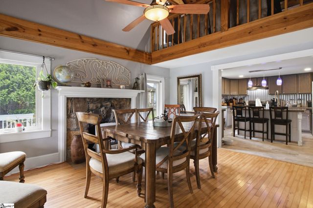 1706 Highway 11, Landrum, SC 29356