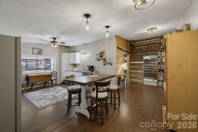 1239 W McGuinn Road, Mill Spring, NC 28756