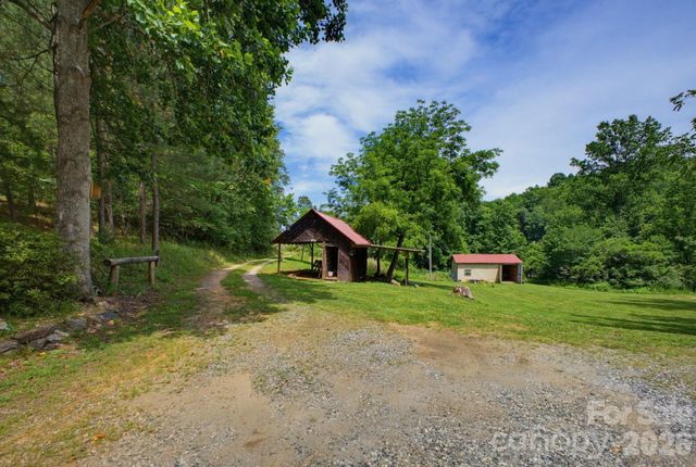 1239 W McGuinn Road, Mill Spring, NC 28756