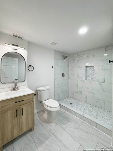 375 W Faust, New Braunfels, TX 78130